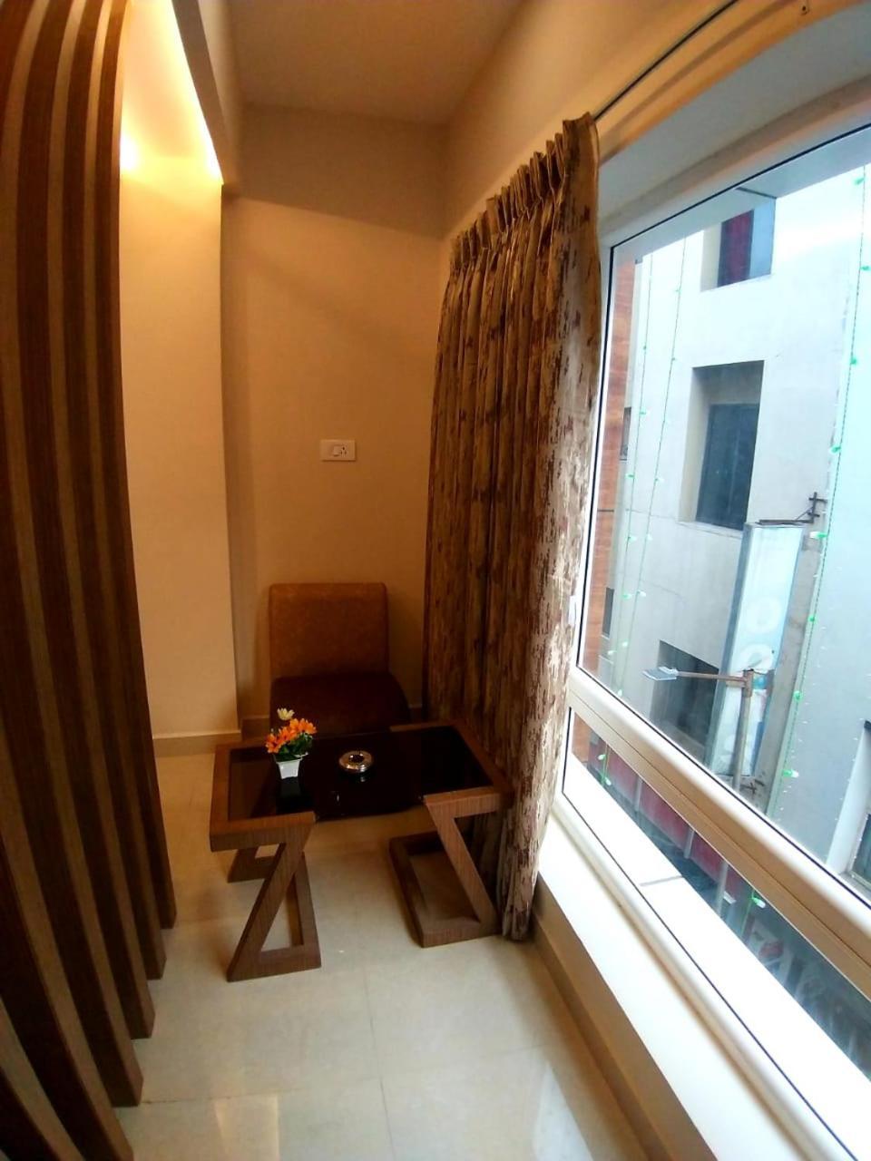 Grand Elegant Hotel Chennai Exterior photo