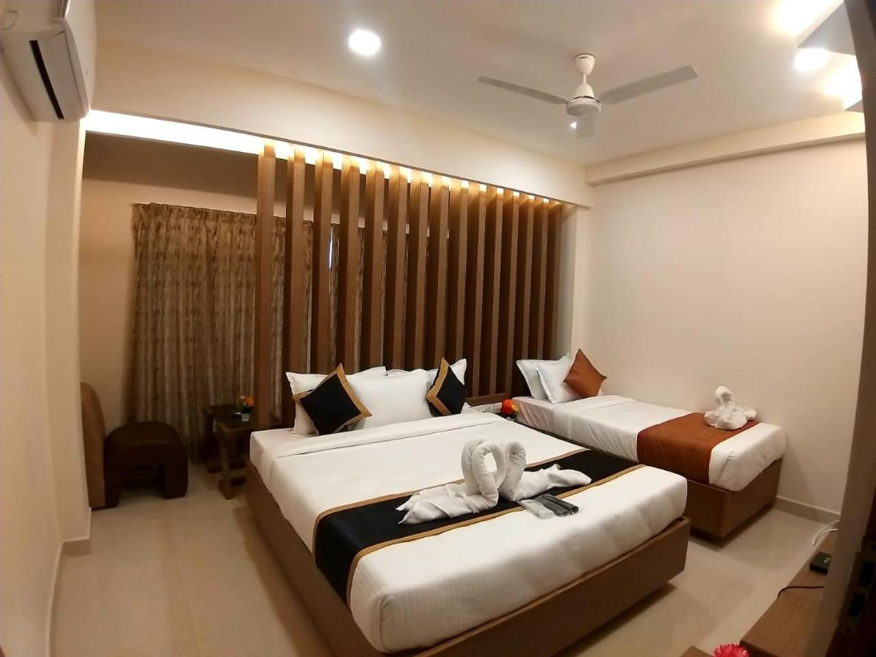Grand Elegant Hotel Chennai Exterior photo